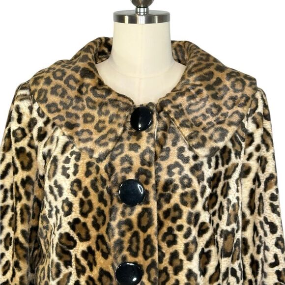 NEW Chico's Leopard Print Cropped Faux Fur Jacket | Size S - Picture 2 of 6